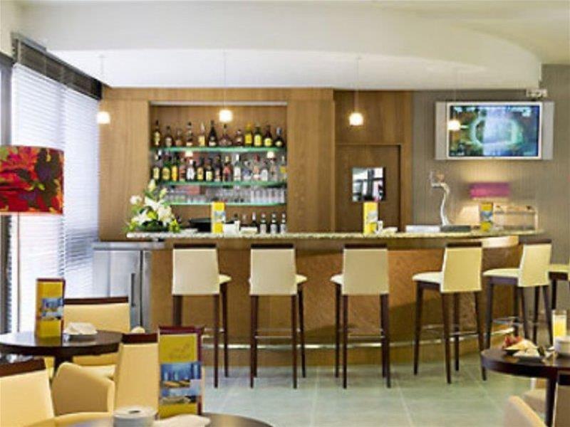 Hilton Garden Inn Málaga Restaurante foto