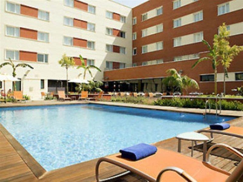 Hilton Garden Inn Málaga Exterior foto
